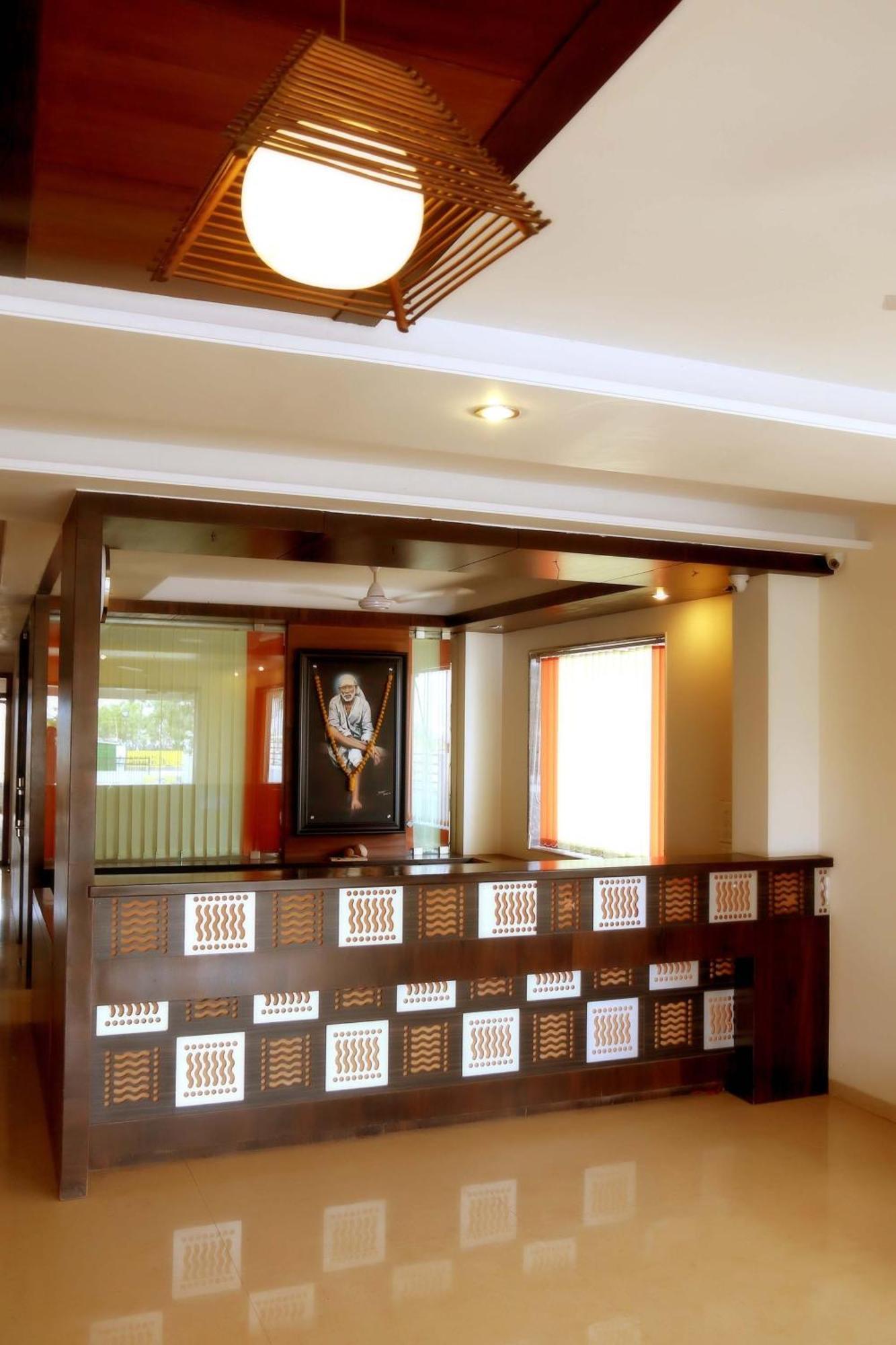 Hotel Sai Ramanand Shirdi Bagian luar foto