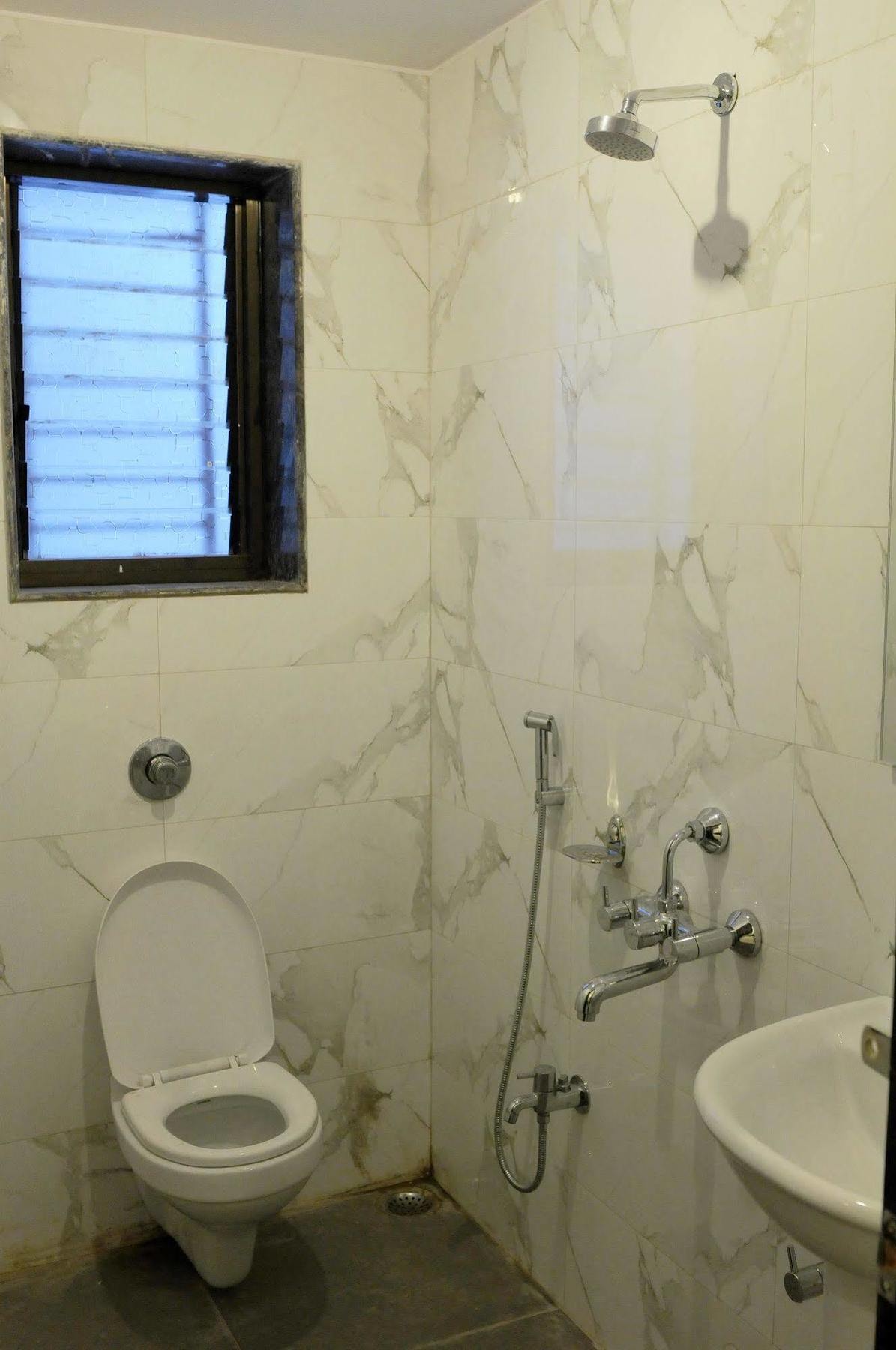 Hotel Sai Ramanand Shirdi Bagian luar foto